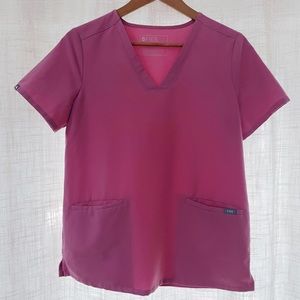 Figs woman’s pink scrub top, like new condition, no flaws